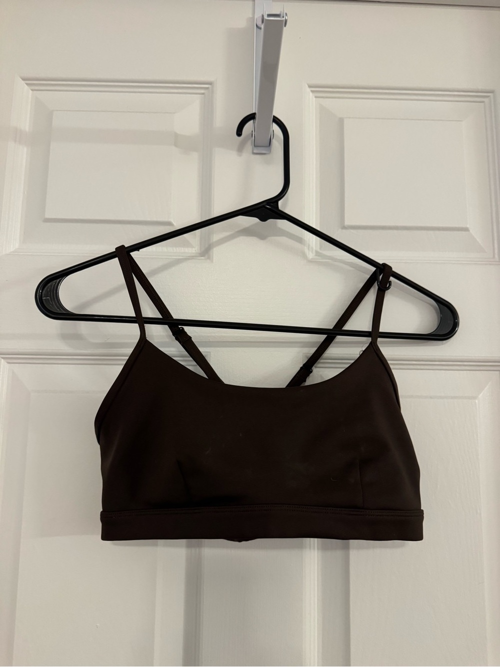 ALO Yoga Brown Strappy Sports Bralette/ leggings - Airlift Intrigue